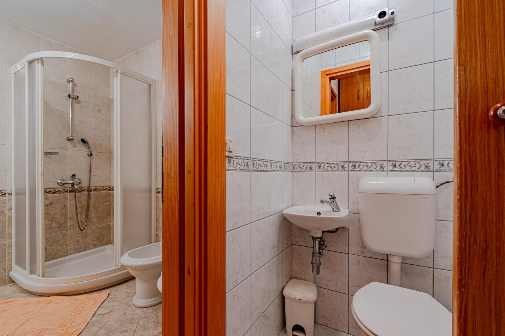 Apartment Ruzica Zrnovo Екстер'єр фото